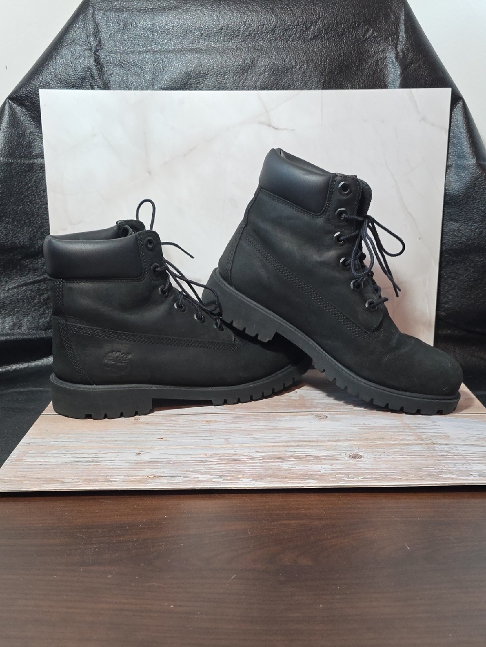 Timberland Black Lace-Up Rugged Work Boots Boys Sz 6